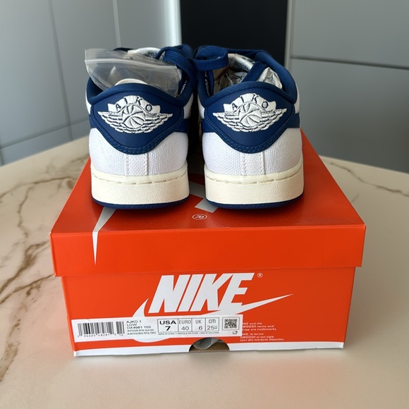 Men’s Air Jordan 1 Low KO - Picture 6 of 12